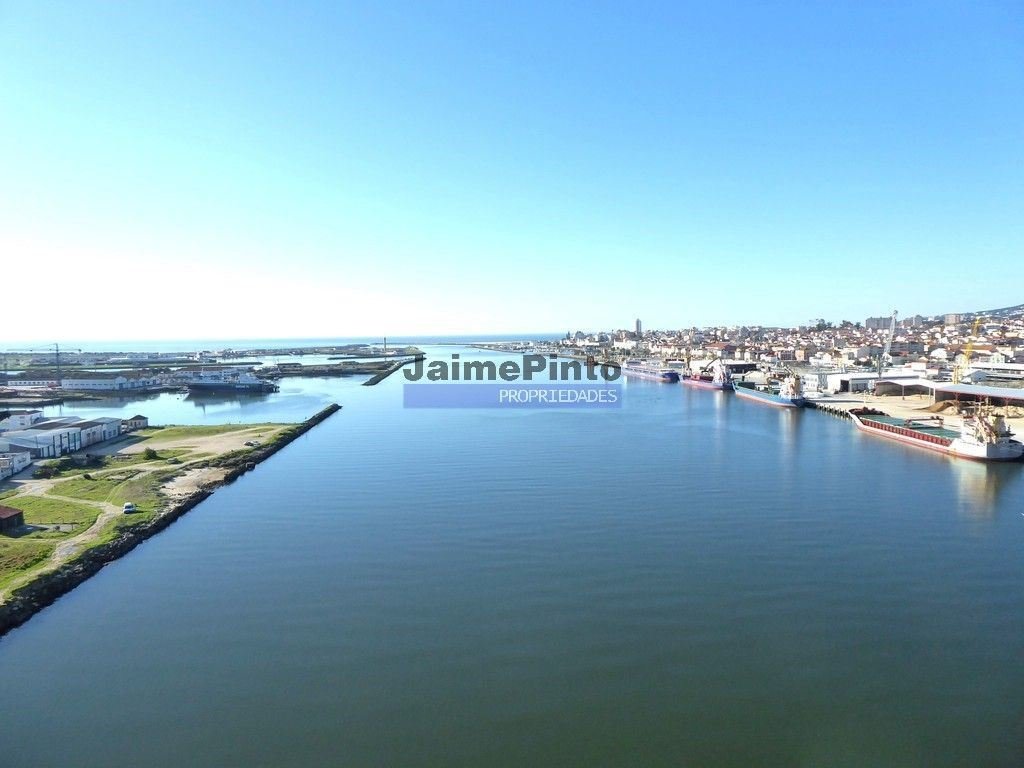 Grundstück in Tavarede, Portugal, Nr. 146196