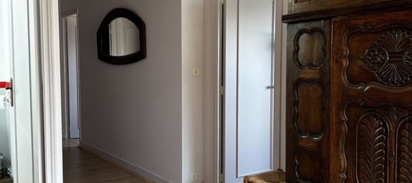 Casa de 5 dormitorios en Sully-sur-Loire, France No. 60677 9