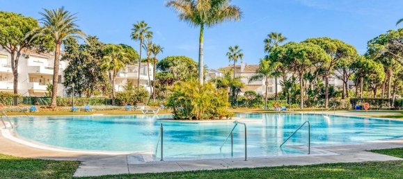 2 bedrooms Apartment in Estepona, Spain No. 124910 4