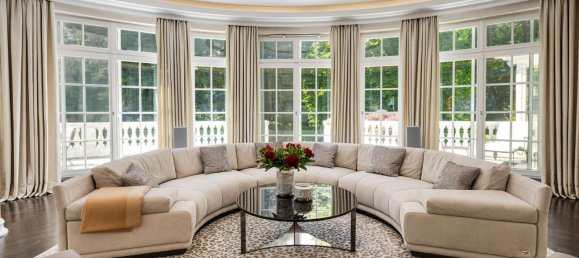 6 bedrooms Villa in Munich, Germany No. 331363 3