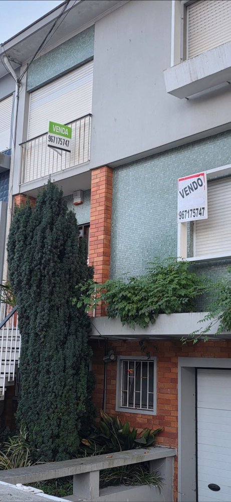 6 chambres Maison à Porto, Portugal No. 350886