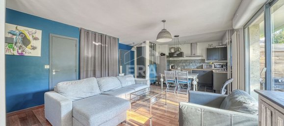 1 bedroom Apartment in Sevres, France No. 125608 2