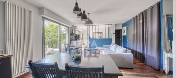 1 bedroom Apartment in Sevres, France No. 125608 4