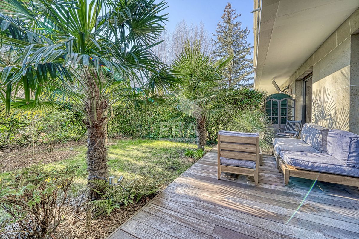 1 bedroom Apartment in Sevres, France No. 125608