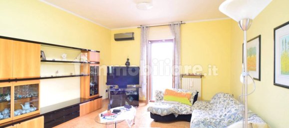 Apartamento de 2 dormitorios en Pescara, Italy No. 342168 2