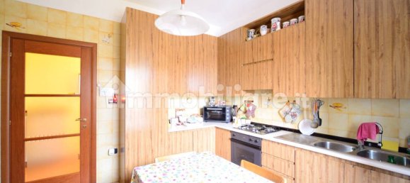 Apartamento de 2 dormitorios en Pescara, Italy No. 342168 21