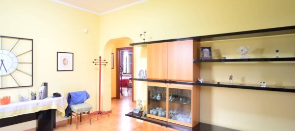 Apartamento de 2 dormitorios en Pescara, Italy No. 342168 4