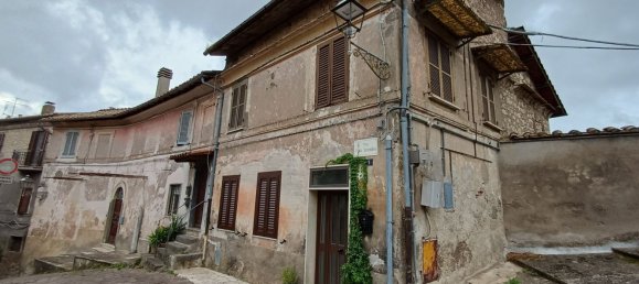 6 غرف نوم شقة في Carbognano, Italy رقم 328919 3