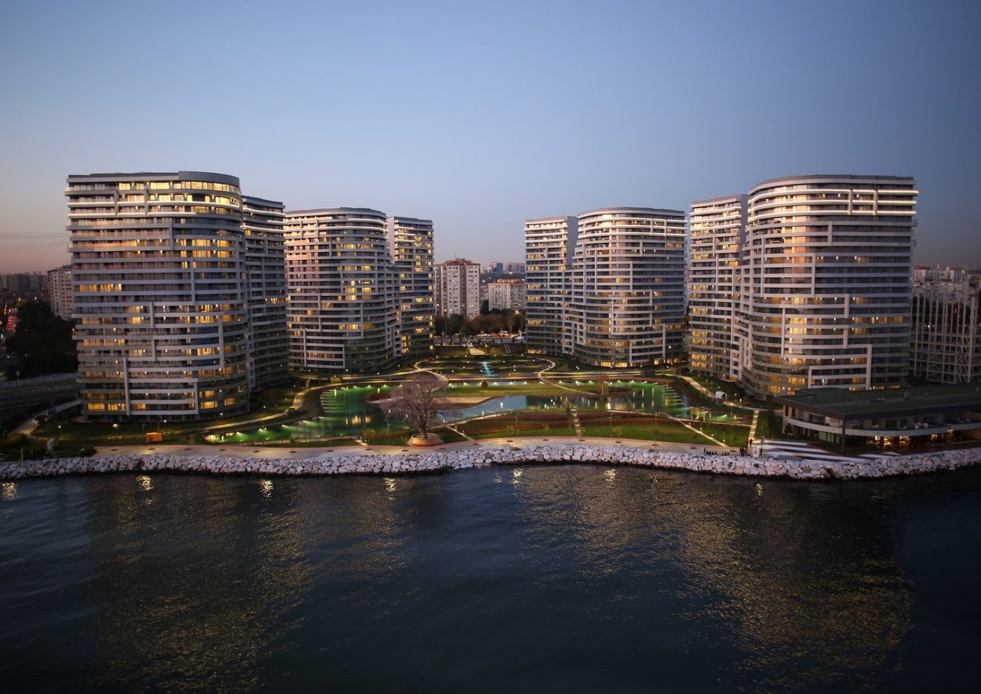 Apartment 4+1 in Istanbul, Turkey No. 14262