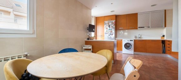 4 bedrooms Villa in Madrid, Spain No. 205493 20