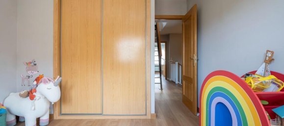 4 bedrooms Villa in Madrid, Spain No. 205493 26