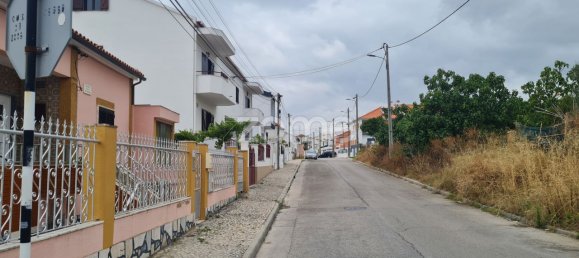 260m² Land in Corroios, Portugal No. 87118 9