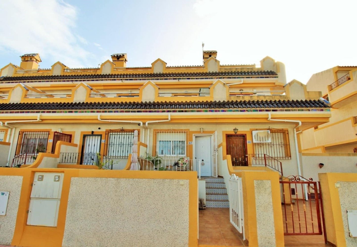 3 bedrooms House in Alicante, Spain No. 263961