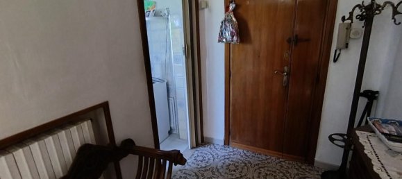 Apartamento de 3 divisões em Livorno, Italy N.º 306687 3