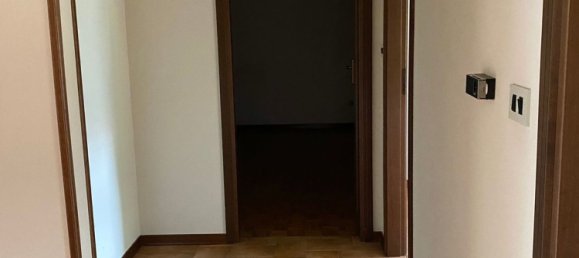 5-Zimmer Doppelhaus in Imola, Italy, Nr. 94673 25