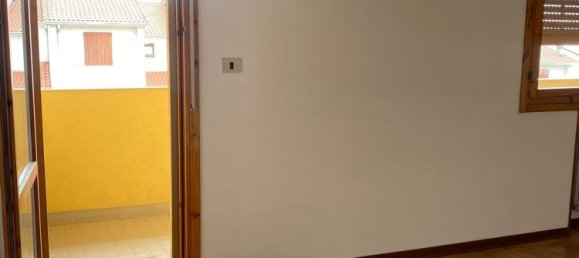 5-Zimmer Doppelhaus in Imola, Italy, Nr. 94673 14