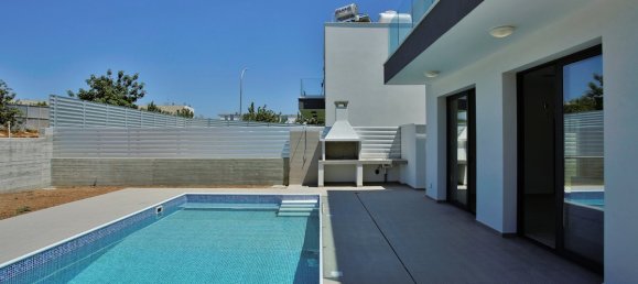 3 bedrooms Villa in Mesogi, Cyprus No. 21838 2