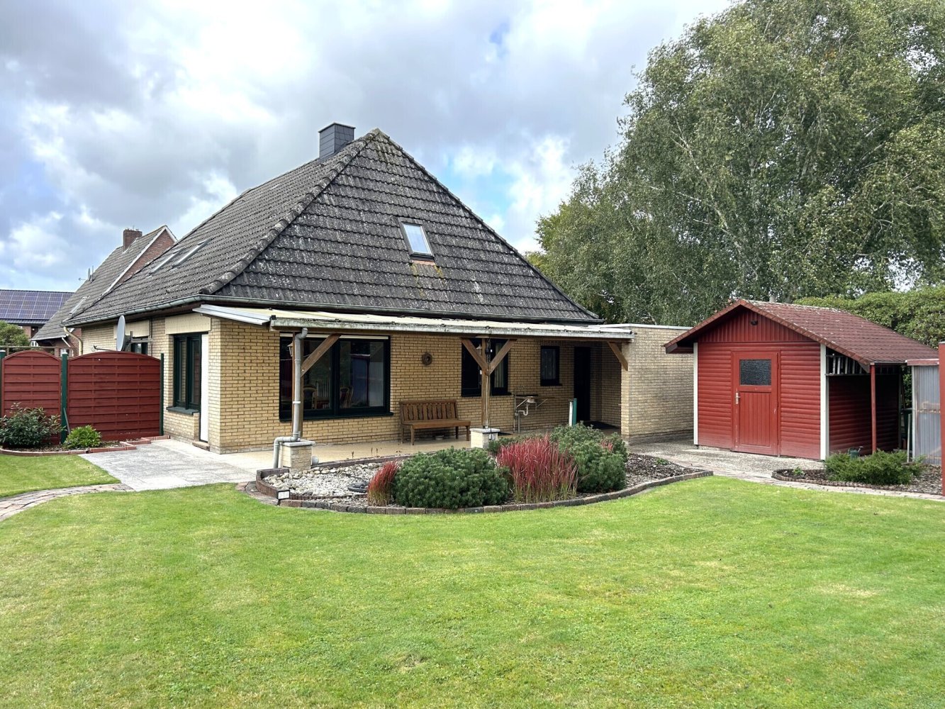 6 rooms House in Ammerland, Germany No. 306037