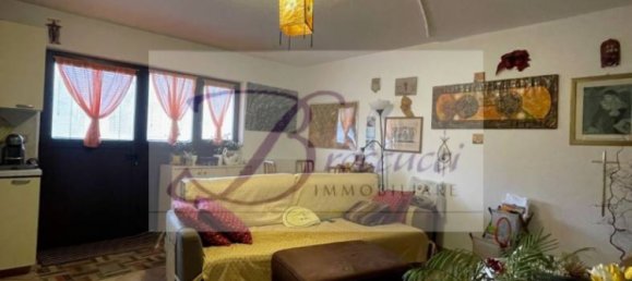 1 bedroom Apartment in Bisuschio, Italy No. 82746 16