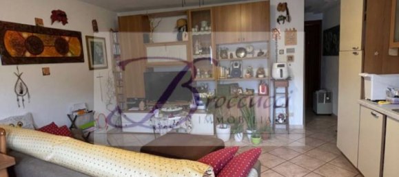 1 bedroom Apartment in Bisuschio, Italy No. 82746 11