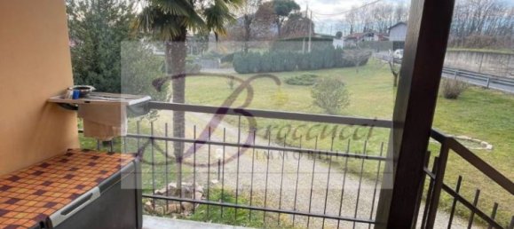 1 bedroom Apartment in Bisuschio, Italy No. 82746 10