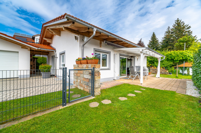 Bungalow de 3 dormitorios en Ebersberg, Germany No. 285511