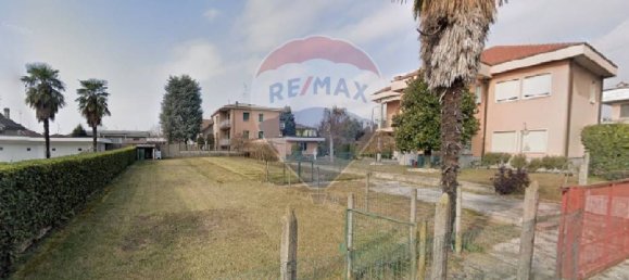 Terrain à Cogliate, Italy 850m² No. 266445 4