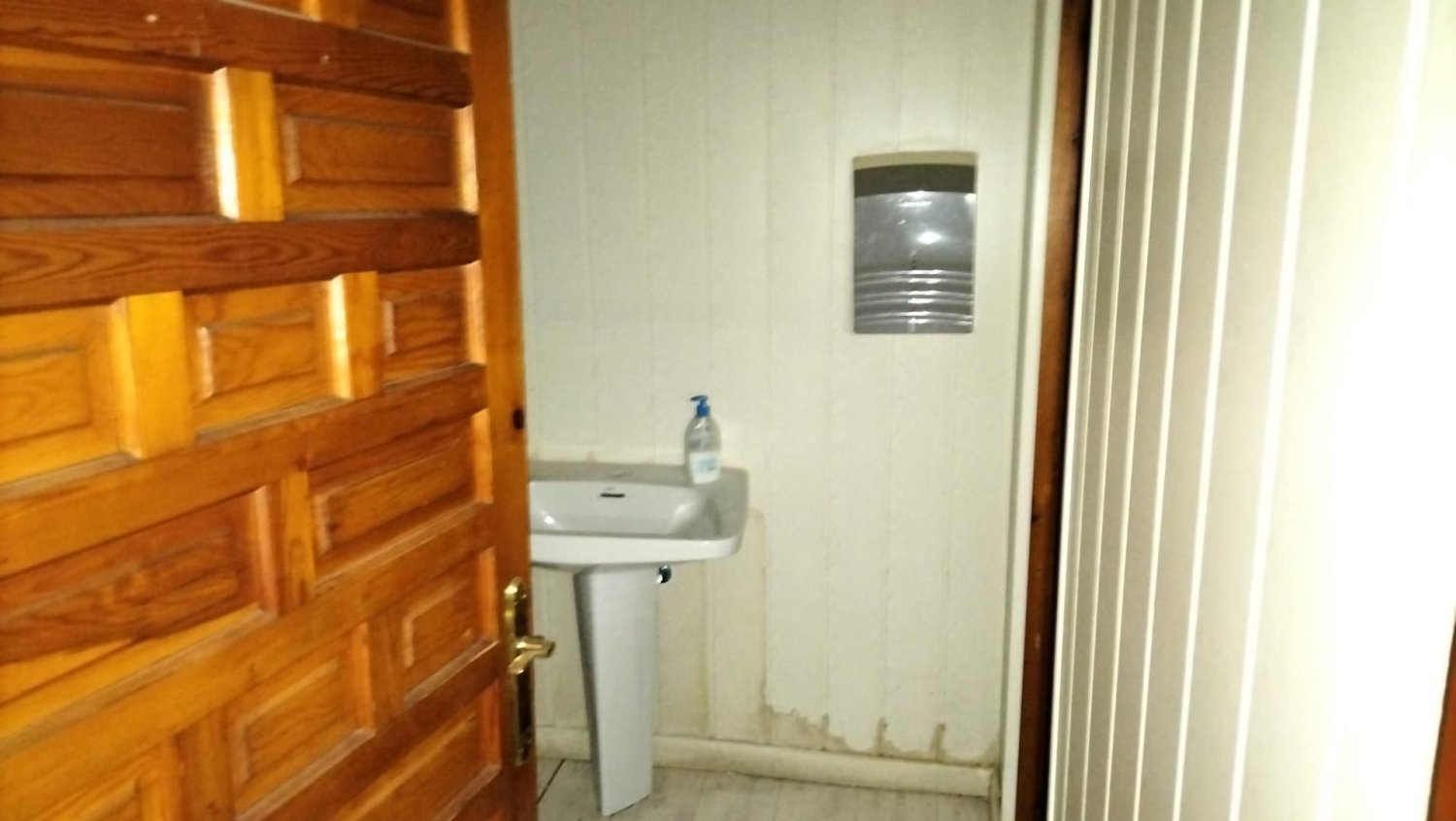 195m² Commercial property in Palencia, Spain No. 111979