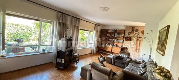 4 bedrooms Villa in Montecchio Maggiore, Italy No. 265245 9