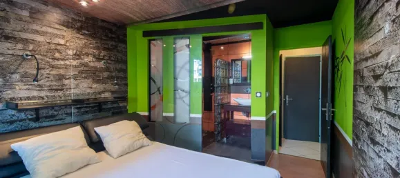 1 bedroom Apartment in Marseille, France No. 339615 10