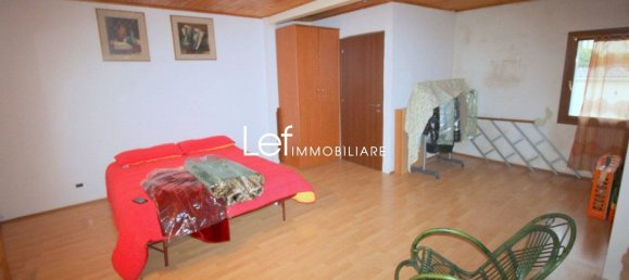 Casa de 5 dormitorios en Valdobbiadene, Italy No. 135398 9