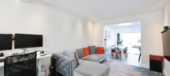 3 Schlafzimmer Haus in Watford, United Kingdom, Nr. 6782 3