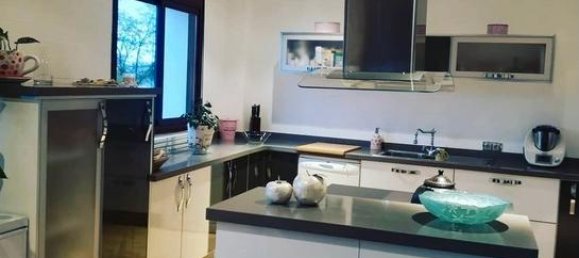 5 bedrooms House in Baza, Spain No. 187265 3