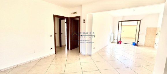 4 rooms Apartment in Trentola Ducenta, Italy No. 94628 7