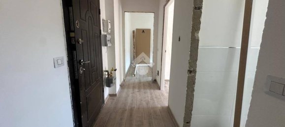 1 bedroom Apartment in Milan, Italy No. 286834 2