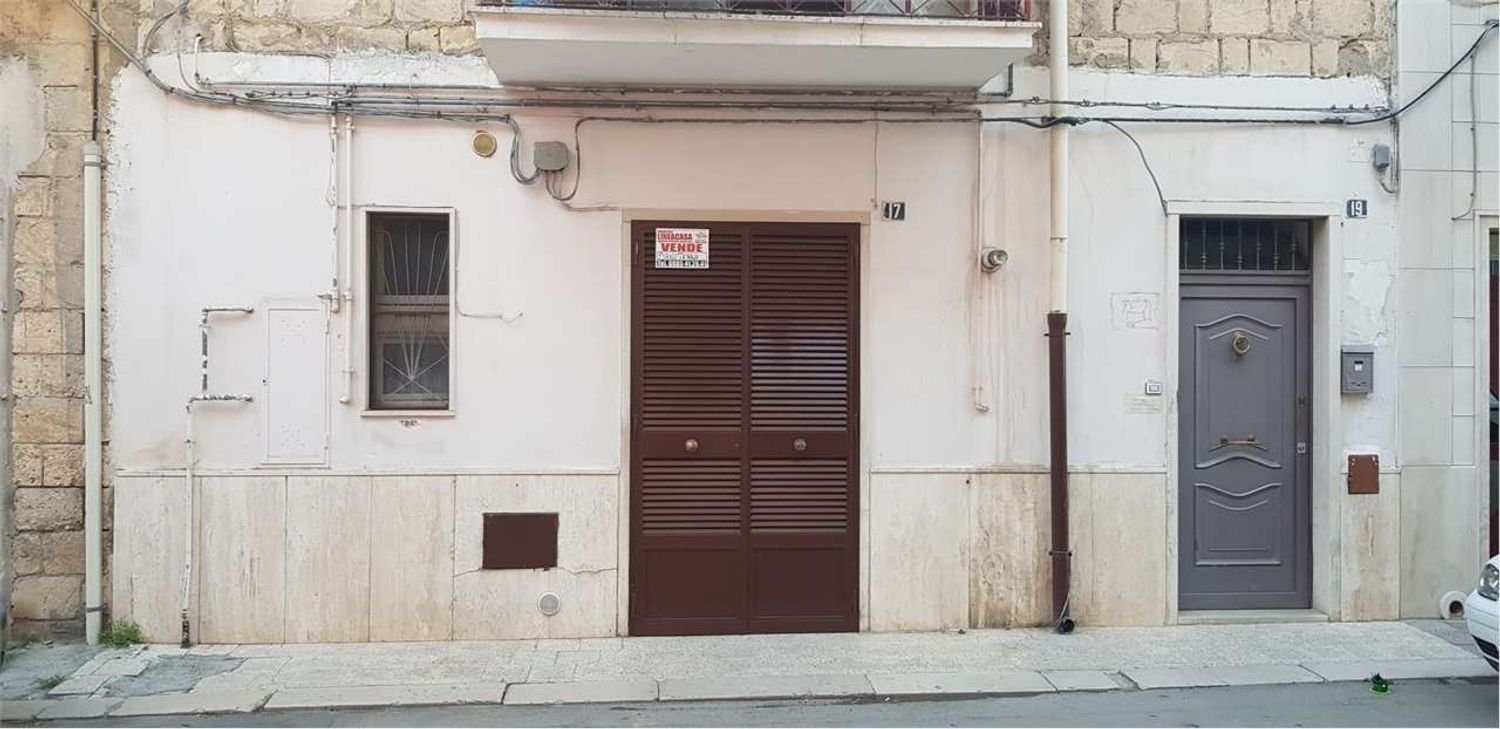 3 rooms Apartment in Cerignola, Italy No. 118713