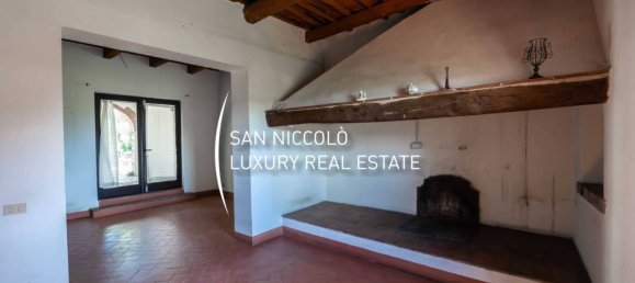 13 bedrooms House in Florence, Italy No. 207102 6