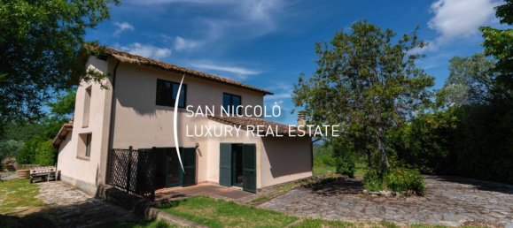 13 bedrooms House in Florence, Italy No. 207102 20