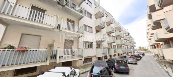 Apartamento de 2 divisões em Gioia del Colle, Italy N.º 39599 2