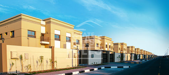 3 bedrooms Villa in Sharjah, UAE No. 5456 5