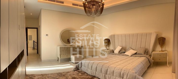 3 bedrooms Villa in Sharjah, UAE No. 5456 3