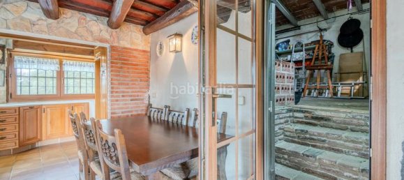 5 bedrooms House in Sils, Spain No. 161870 2