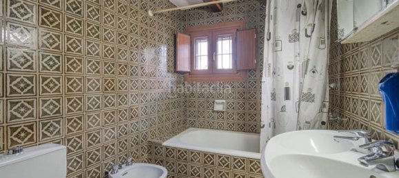5 bedrooms House in Sils, Spain No. 161870 8