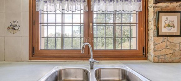 5 bedrooms House in Sils, Spain No. 161870 7