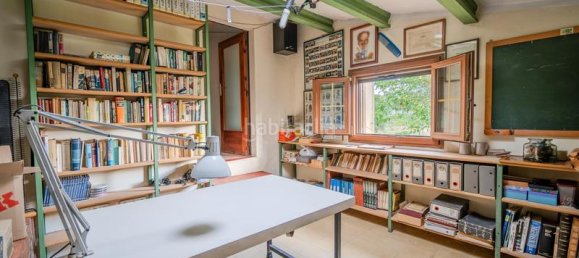 5 bedrooms House in Sils, Spain No. 161870 15