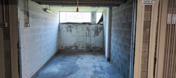 مرآب في Assago, Italy 14متر مربع رقم 145082 5