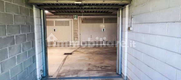 مرآب في Assago, Italy 14متر مربع رقم 145082 3