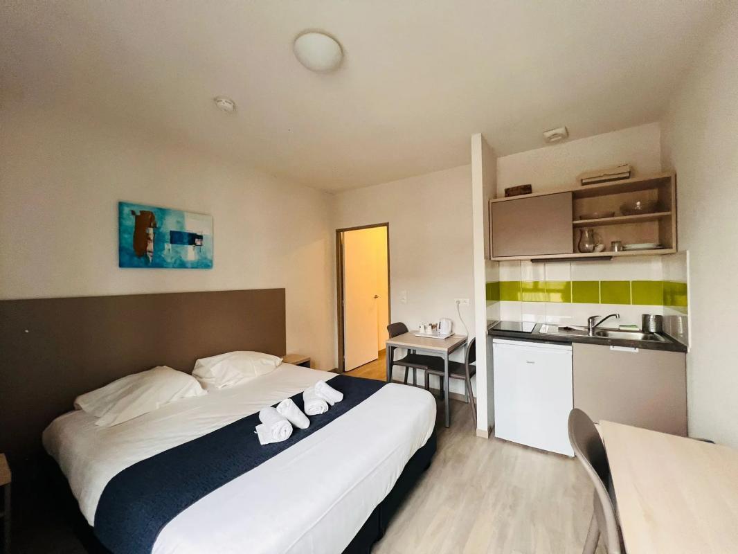 Estudio en Nancy, France No. 71011