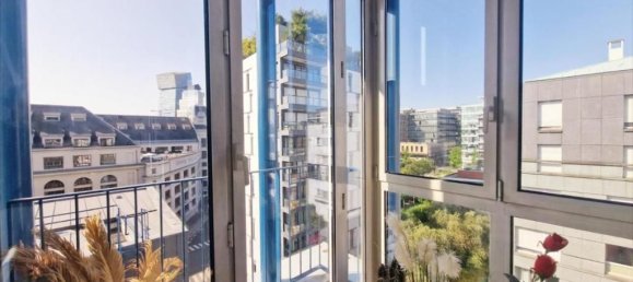 2 bedrooms Apartment in Paris, France No. 332686 7