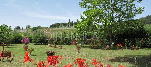 Квартира с 5 комнатами в Кашана Терме Лари, Италия № 231715 3